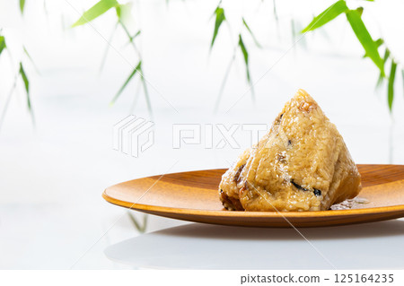 Zongzi, China, Dragon Boat Festival, glutinous rice, fillings 125164235