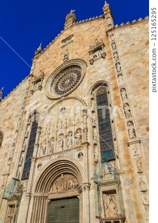Cathedral of Santa Maria Assunta, better known as Como Cathedral in Como, Lombardy, Italy Cathedral of Santa Maria Assunta, better known as Como Cathedral in Como, Lombardy, Italy 125165295