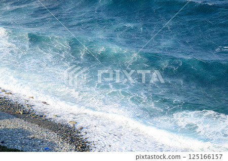 Waves to beat on the coast Waves to beat on the coast 125166157