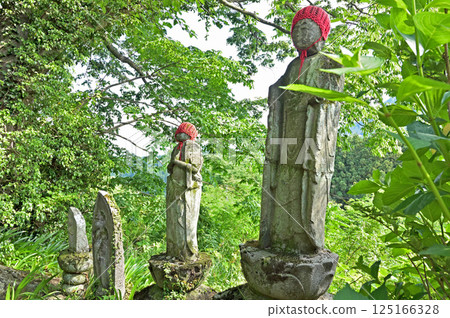 Walking around Matsuida-shuku on the Nakasendo road: Crying Jizo, Matsuida-cho, Annaka city Walking around Matsuida-shuku on the Nakasendo road: Crying Jizo, Matsuida-cho, Annaka city 125166328