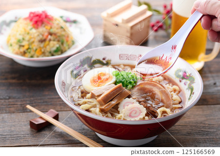 soy source ramen  soy source ramen  125166569