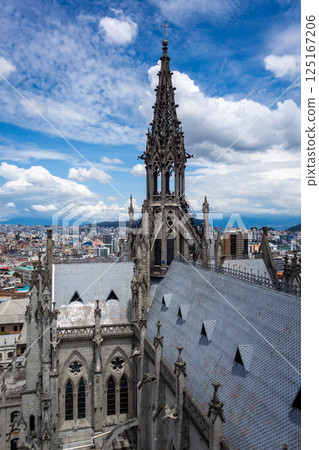 View of Basilica of the National Vow (Basilica del Voto Nacional) and Quito city 125167206