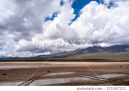 Vast valley and mountains landscape with dramatic sky, Peru 125167221
