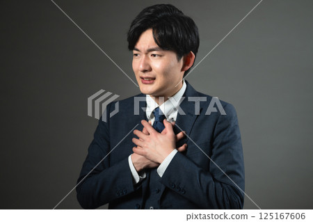 穿西裝的年輕人商業形象 125167606