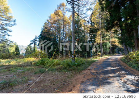 歷史悠久的古道「鹽路」及其周邊地區 歷史悠久的古道「鹽路」及其周邊地區 125169696