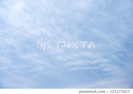 Spring sky Spring sky Blue sky Sky only Tokyo April Material 125171027