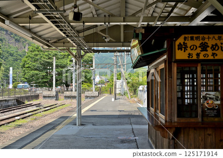 鐵路:JR東日本:安中市松井田町橫川站 鐵路:JR東日本:安中市松井田町橫川站 125171914