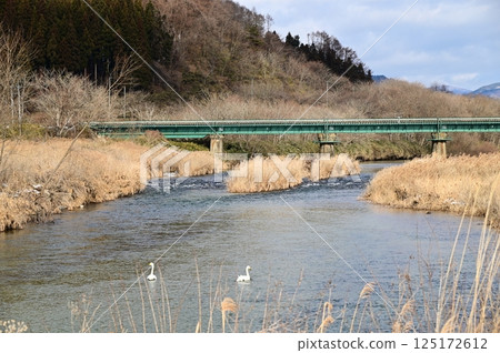 JR Kamaishi Line Sarugaishi River Bridge JR Kamaishi Line Sarugaishi River Bridge 125172612