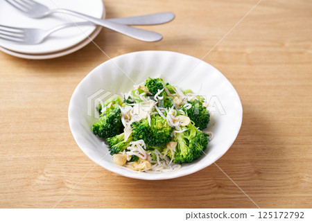 西蘭花白砂糖蒜蓉炒 125172792