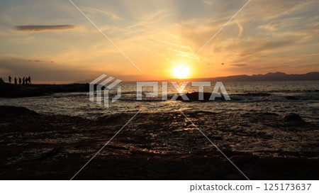 Sunset view from Enoshima 125173637