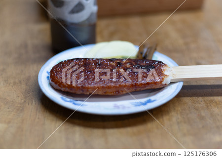 Gojira Mochi 125176306