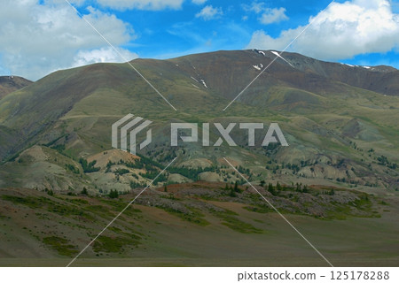 Relief forms in the Altai Mountains 125178288