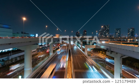 Tokyo Metropolitan Expressway 125179489