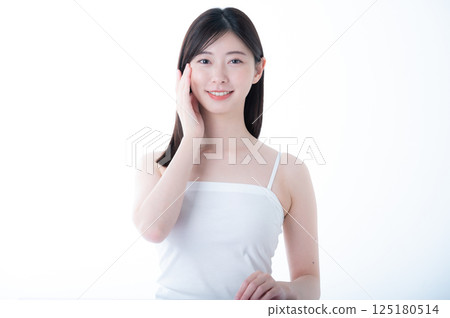 年輕女性的美麗形象 125180514
