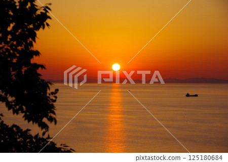 View of the sunset from Shiroyama Park, the site of Kawanoe Castle, Shikokuchuo City, Ehime Prefecture View of the sunset from Shiroyama Park, the site of Kawanoe Castle, Shikokuchuo City, Ehime Prefecture 125180684