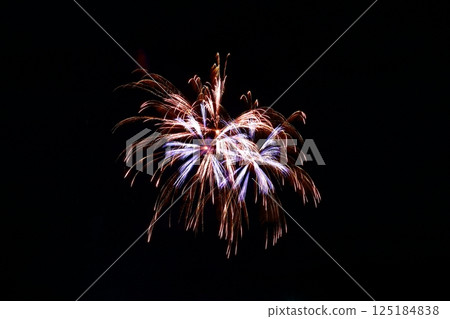 Radiating fireworks at the Kochi City Summer Fireworks Festival Radiating fireworks at the Kochi City Summer Fireworks Festival 125184838