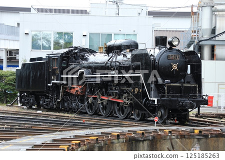 C61蒸汽機車在轉盤上進行維護（日本京都府京都市） 125185263