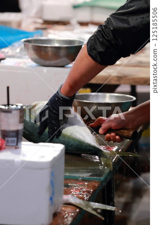 Demolition of tuna Demolition of tuna 125185506