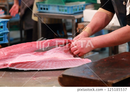 Demolition of tuna Demolition of tuna 125185537