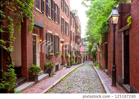 Acorn street Beacon Hill cobblestone Boston 125187280