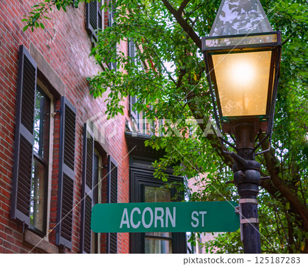 Acorn street Beacon Hill cobblestone Boston 125187283