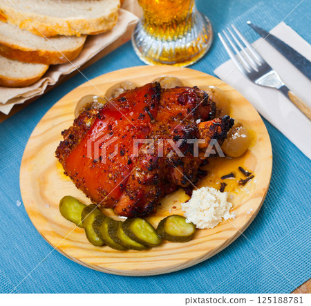 Roast pork knuckle with vegetables Roast pork knuckle with vegetables 125188781
