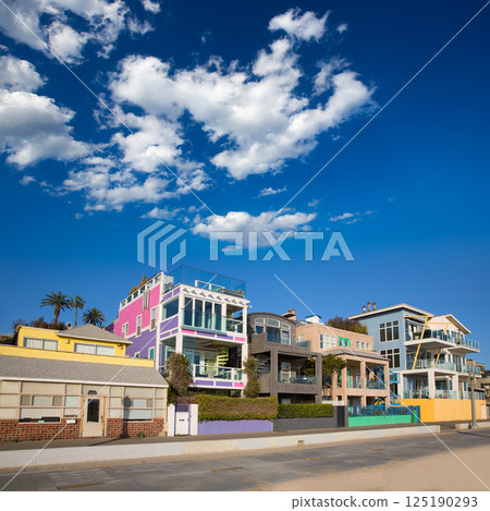 Santa Monica California beach colorful houses Santa Monica California beach colorful houses 125190293