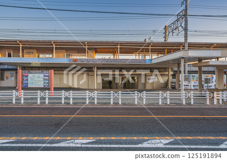 View of JR Bentenjima Station after sunrise in Hamamatsu city (Shizuoka prefecture) 125191894