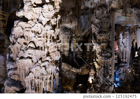 Image of cave Grotte des Demoiselles illuminated inside 125192475