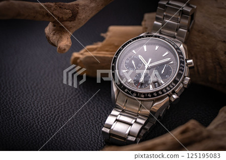 展出的精美機械表 展出的精美機械表 125195083