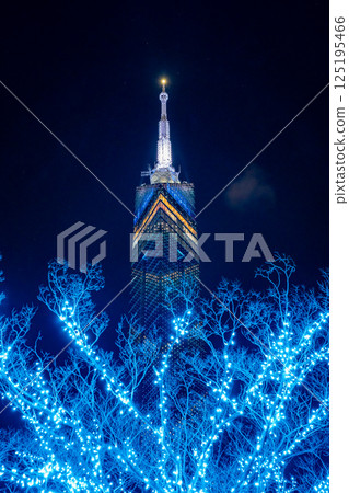 Fukuoka Tower illuminated at night Fukuoka Tower illuminated at night 125195466