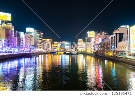 福岡中洲川端的美麗夜景 125195471