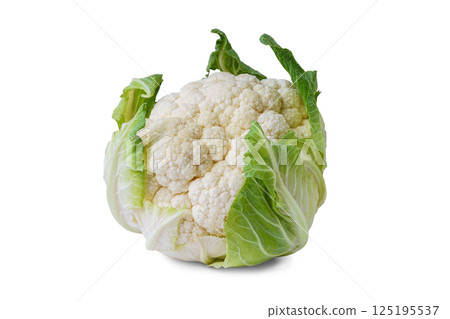 Whole head of organinc fresh raw cauliflower with green leaves isolated on white background 125195537