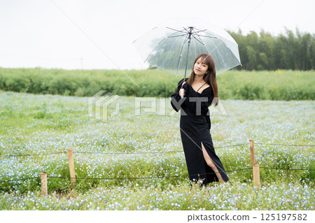 Beautiful Japanese women 125197582