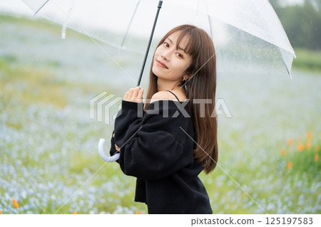 Beautiful Japanese women 125197583