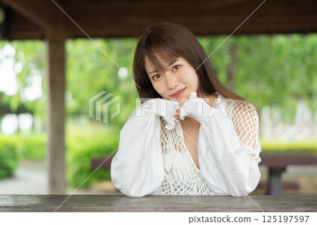 Beautiful Japanese women 125197597