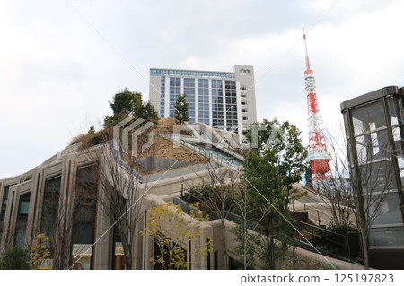 麻布台Hills：充分利用綠化和曲線的地方 125197823