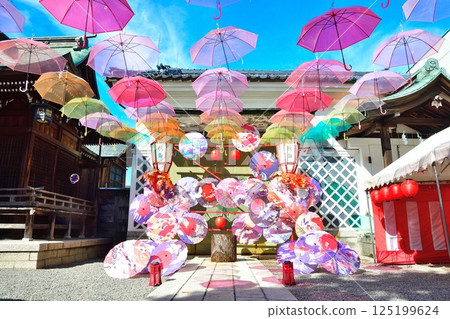 Gosen Hachimangu Shrine Umbrella Sky (Niigata Prefecture) Gosen Hachimangu Shrine Umbrella Sky (Niigata Prefecture) 125199624