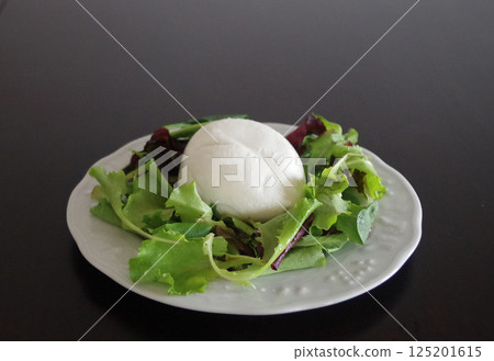 馬蘇里拉起司 起司 乳製品 蔬菜 沙拉 義大利 馬蘇里拉起司 起司 乳製品 蔬菜 沙拉 義大利 125201615