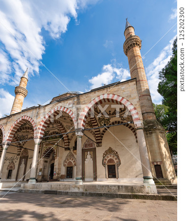 Explore Sultan Camii in Manisa, Turkey with stunning architecture and historical significance Explore Sultan Camii in Manisa, Turkey with stunning architecture and historical significance 125202300