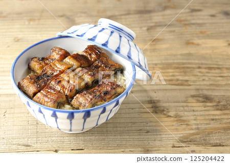 鰻丼 125204422