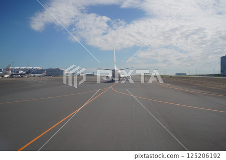 機場跑道 125206192