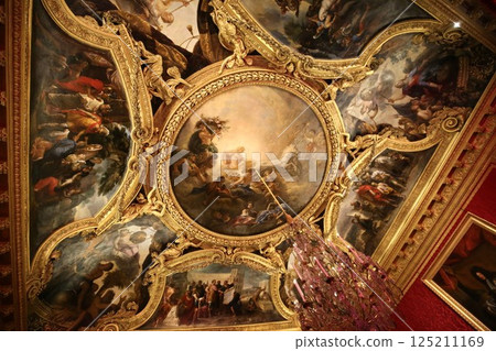 Ceiling of the Palace of Versailles, a World Heritage Site Ceiling of the Palace of Versailles, a World Heritage Site 125211169