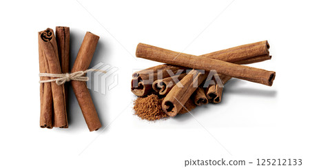Cinnamon sticks tied with rope isolated on transparent background 125212133