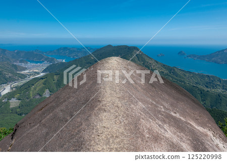 Kumano Kodo Iseji Magose Pass to Binishiyama and Elephant's Back Kumano Kodo Iseji Magose Pass to Binishiyama and Elephant's Back 125220998