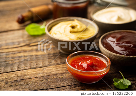 Classic set of sauces 125222260
