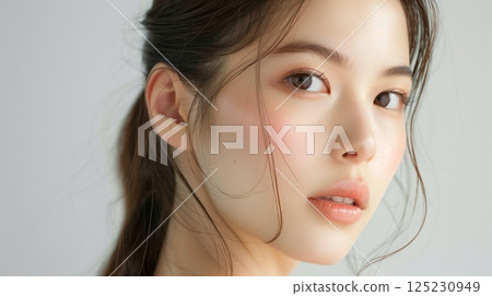 young fashion model woman 125230949
