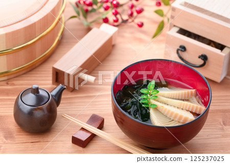 嫩竹筍湯(竹筍海帶湯) 嫩竹筍湯(竹筍海帶湯) 125237025