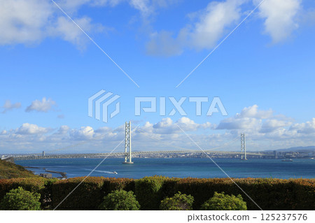 Akashi Kaikyo Bridge Akashi Kaikyo Bridge 125237576