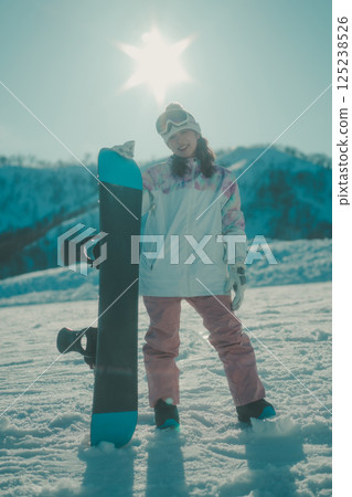 snowboarder, females, female 125238526